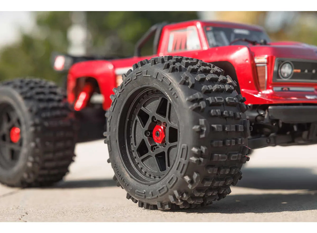 ARRMA Outcast 4X4 4S BLX